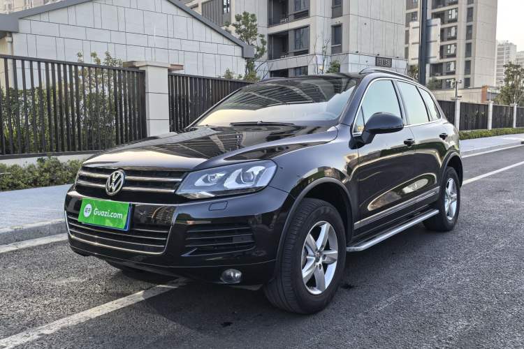 Used Volkswagen Touareg 2011 3.0 TSI Comfort Version