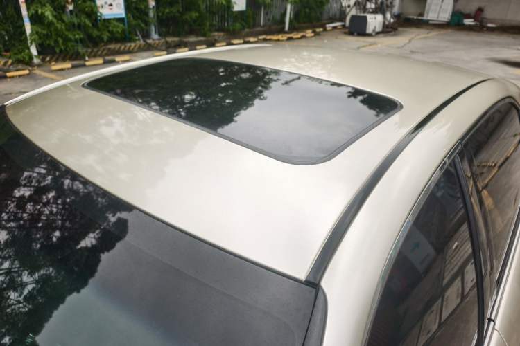 Used Toyota Crown 2015 2.0T Fashion Edition Roof
