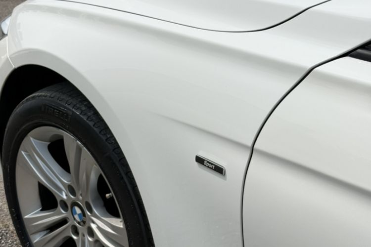 Used BMW 3 Series 2015 320i Sport Design Package