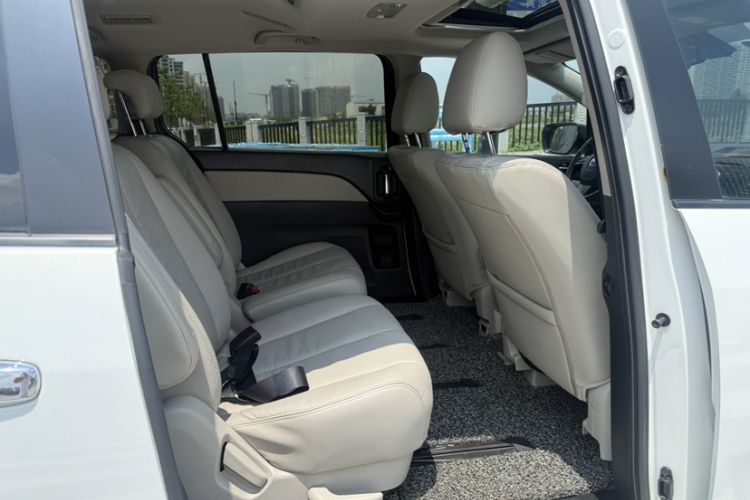 Used Mazda Mazda 8 2015 2.5L Ultimate Edition
