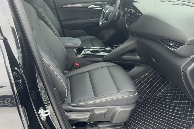 Used Buick Envision 2022 Encore Plus 652T Five-Seat All-Wheel-Drive Luxury Model