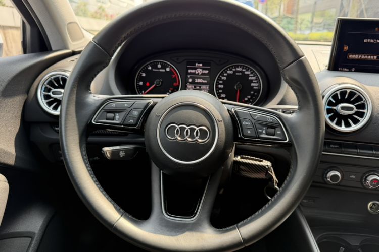 Used Audi A3 2020 Restyled Limousine 35 TFSI Ambition Version China VI