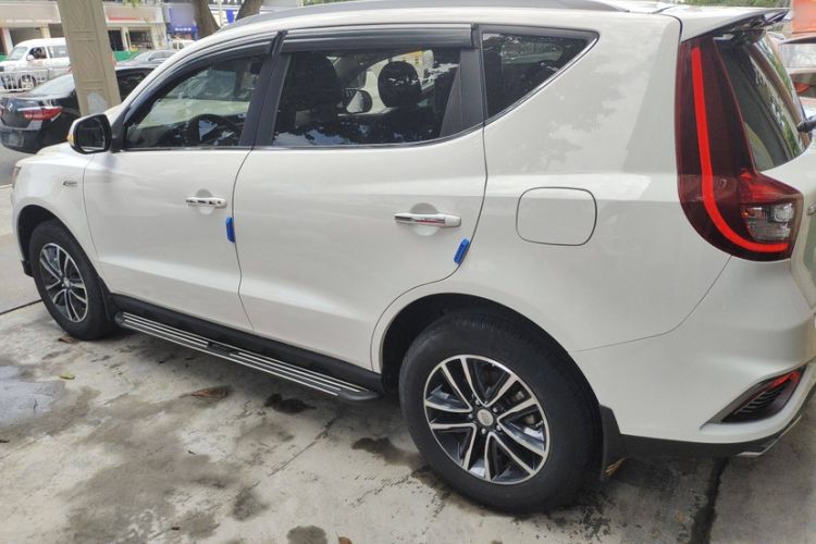 Used Geely Auto Vision X6 2019 1.4T Manual 4G Connect Luxury Model China VI Standard