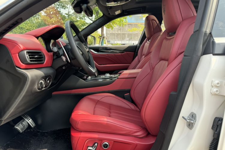 Used Maserati Levante 2023 3.0T Modena
