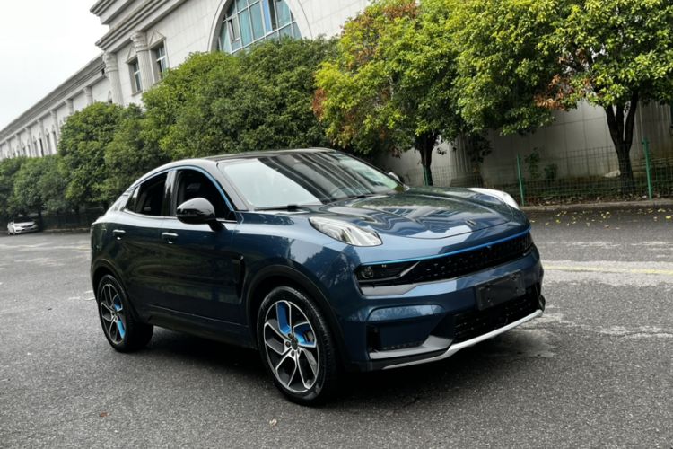 Used Lynk & Co 05 2020 2.0TD Two-Wheel Drive Shine Halo