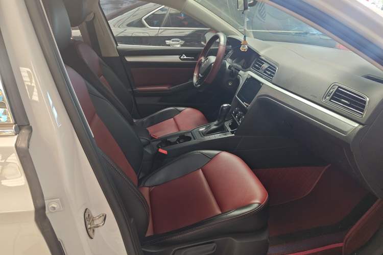 Used Volkswagen Lamando 2021 230TSI DSG Fashion Edition