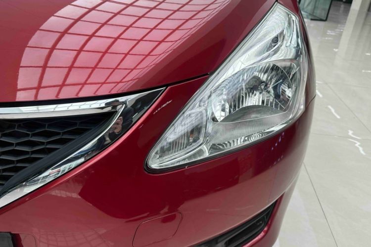 Used Nissan Tiida 2014 1.6L CVT Comfort Model
