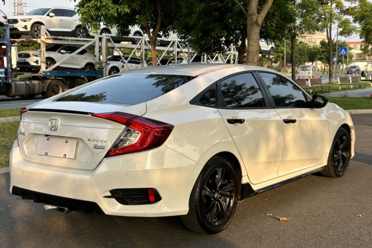Used Honda Civic 2019 220TURBO CVT Dynamic Edition China VI Emission Standard