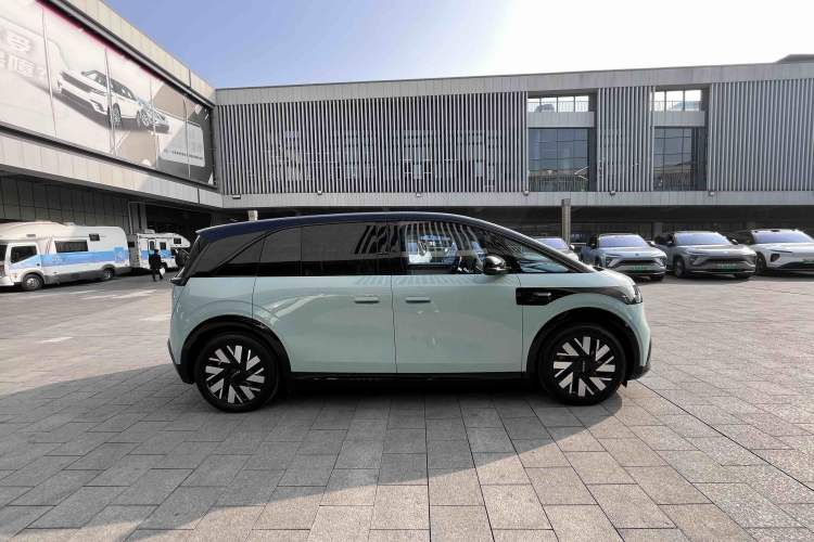 Used Zeekr MIX 2025 Long-Range Intelligent Driving Edition
