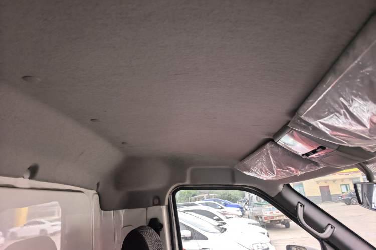 Used Dongfeng Yufeng Yufeng EM26 2023 Standard Edition 41.472 kWh Henan Lithium Power
