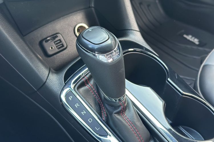 Used Chevrolet Cruze 2018 Redline 330T Dual-Clutch Flagship Edition Gear Lever