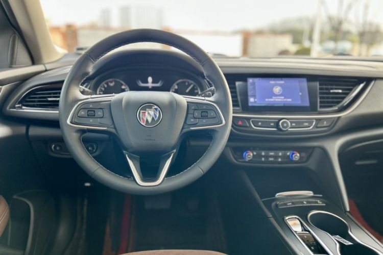 Used Buick Regal 2020 552T Luxury Version