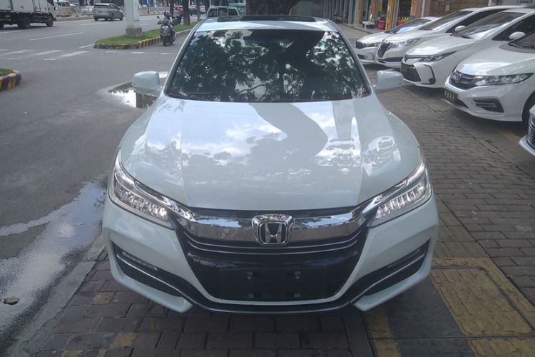 Used Honda Accord 2016 2.4L Luxury Edition
