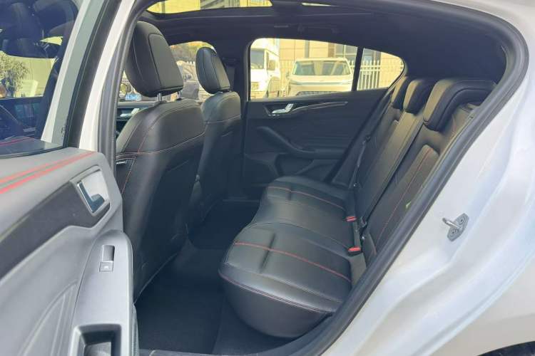 Used Ford Focus 2022 Hatchback EcoBoost 180 Automatic ST Line