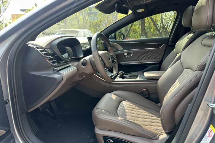 Used BYD Han 2022 EV Genesis Edition 610KM All-Wheel Drive Premium Model Interior 3