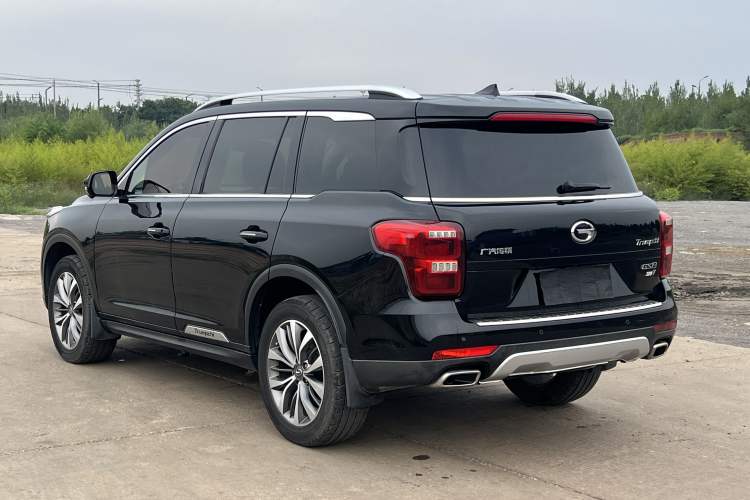 Used GAC Trumpchi GS8 2017 320T Two-Wheel Drive Luxury Smart Connectivity Version (7 Seats)