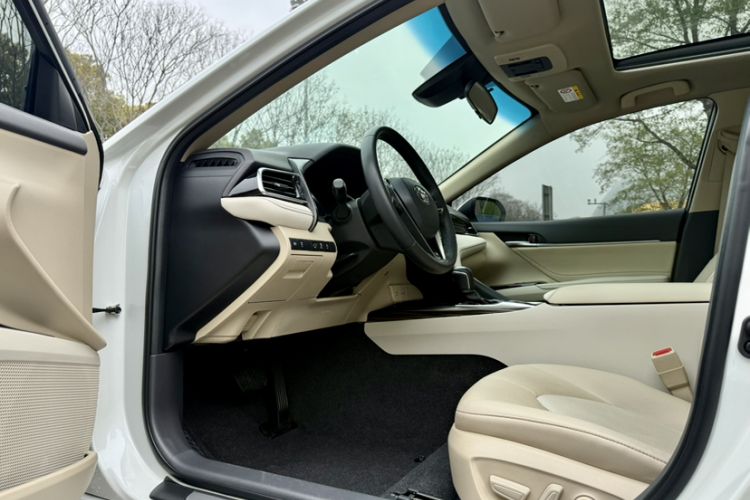 Used Toyota Camry 2019 Revised Version 2.5G Luxury Edition Interior 1