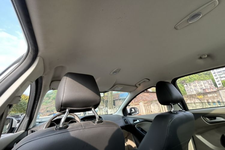 Used Ford Focus 2012 Sedan 1.6L Automatic Comfort Model