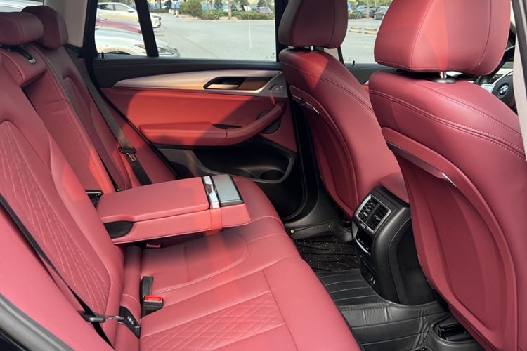 Used BMW iX3 2024 Leading Type Interior 6