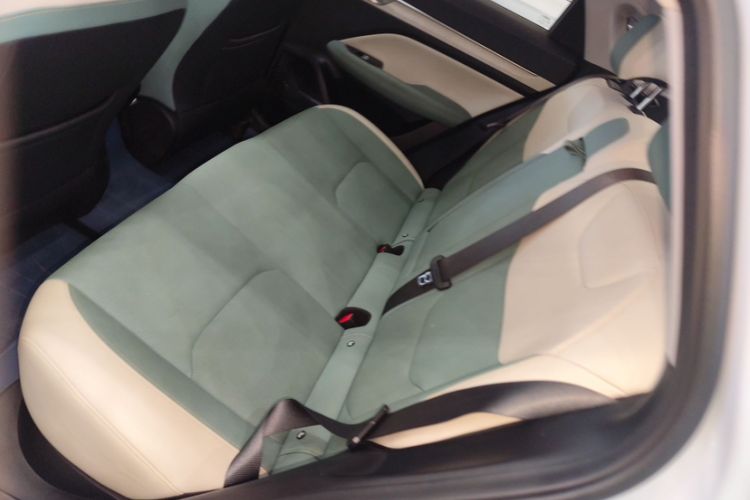 Used Geely Auto Emgrand L HiP 2022 1.5TD-DHT Pro 100KM Super Rui