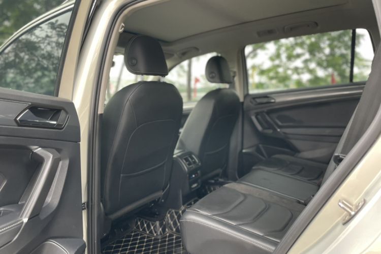 Used Volkswagen Tiguan L 2021 330TSI Automatic Two-Wheel Drive R-Line Enhanced Edition
