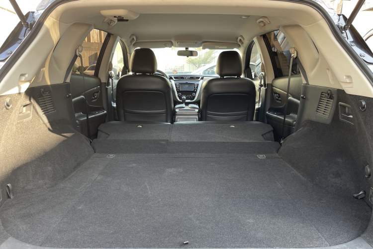 Used Nissan Murano 2017 2.5L XE Two-Wheel Drive Elite Edition
