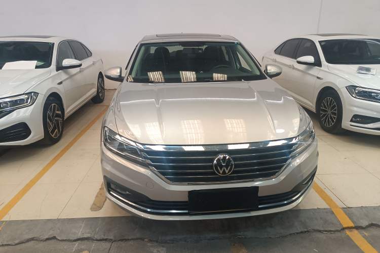 Used Volkswagen Lavida 2021 1.5L Automatic Comfort Edition Exterior 2