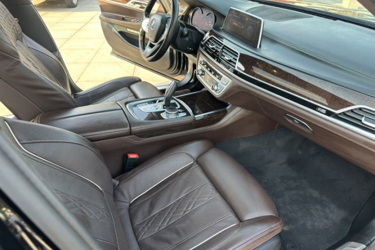 Used BMW 7 Series 2016 740Li Luxury Edition
