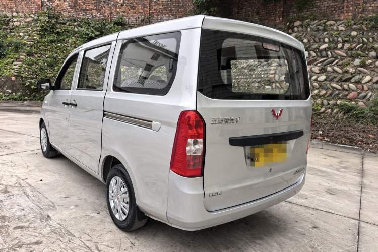 Used Wuling Rongguang V 2019 1.5L Practical Model China VI LAR