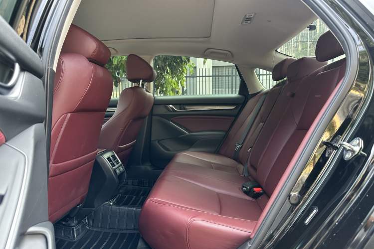 Used Honda Accord 2022 260TURBO Phantom Night · Prestige Edition