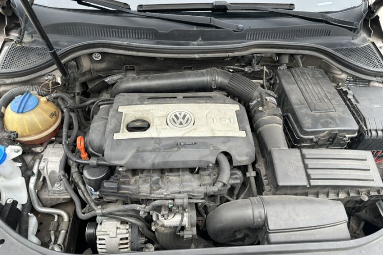 Used Volkswagen FAW-Volkswagen CC 2013 1.8TSI Luxury Model Interior 5