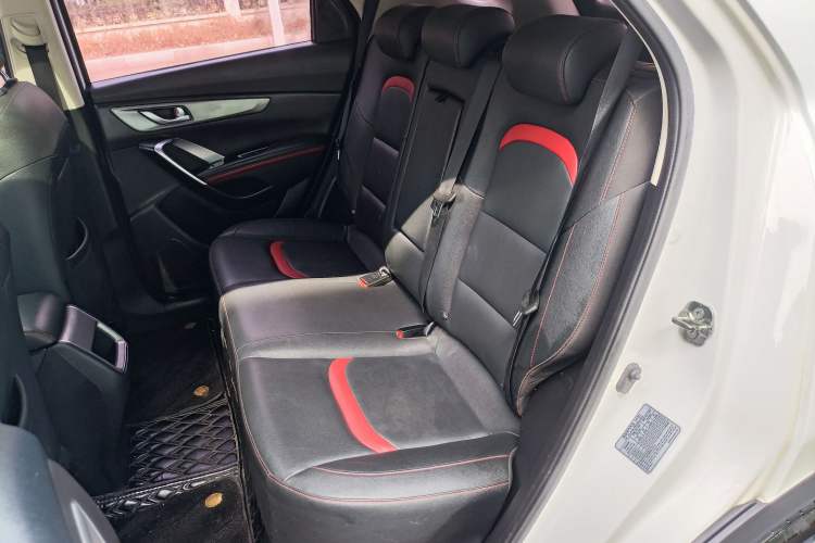 Used CHANGAN CS55 2019 1.5T Automatic Xuan Dong Model China VI Standard
