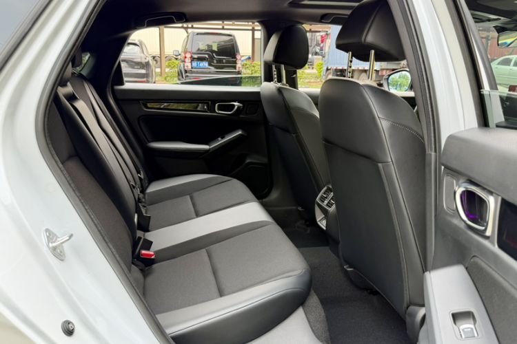 Used Honda Civic 2023 HATCHBACK 2.0L eHEV Extreme Control Edition Interior 6