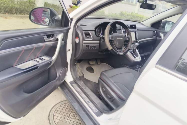 Used Haval H6 2017 Red-Label Sport Edition 1.5T Automatic Two-Wheel Drive Luxury Model