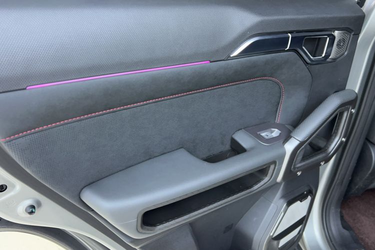 Used JETOUR Traveler 2023 2.0T All-Wheel Drive CrossPRO+ Interior 1