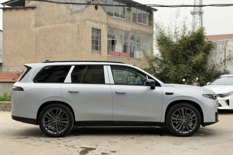 Used Leapmotor C16 2026 Pure Electric 630 LiDAR Zhizun Edition 5 Seats