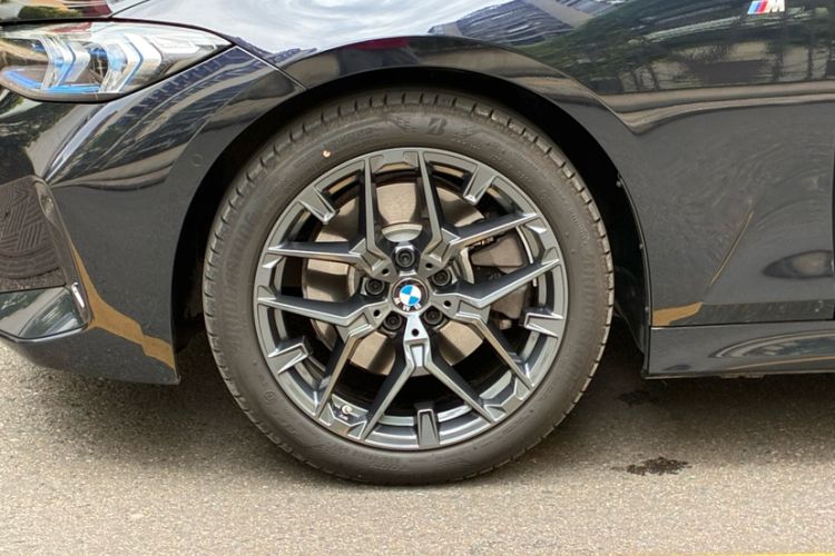 Used BMW 3 Series 2025 330Li M Sport Shadowline Package
