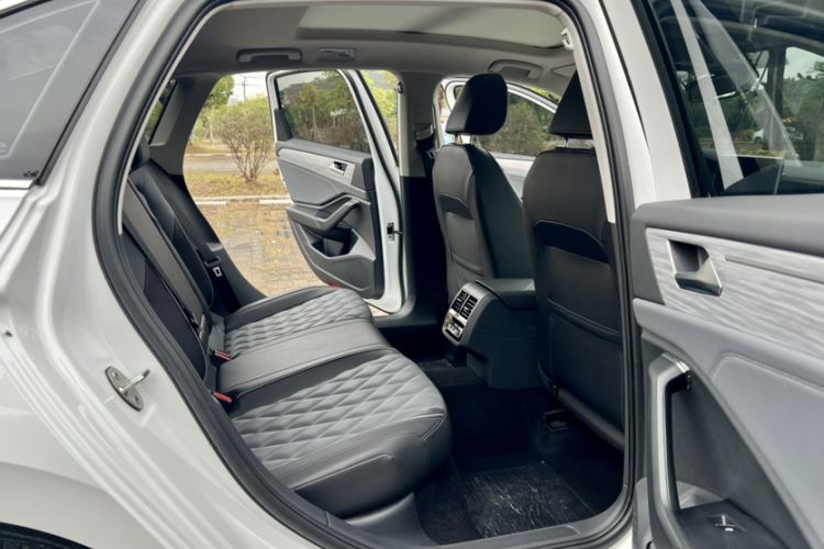 Used Volkswagen Sagitar 2023 300TSI DSG Excellence Edition