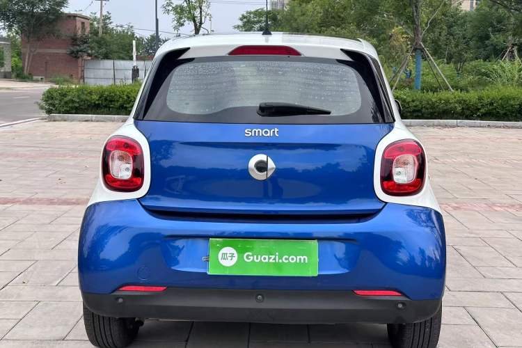 Used smart forfour 2016 1.0L 52 kW Passion Edition