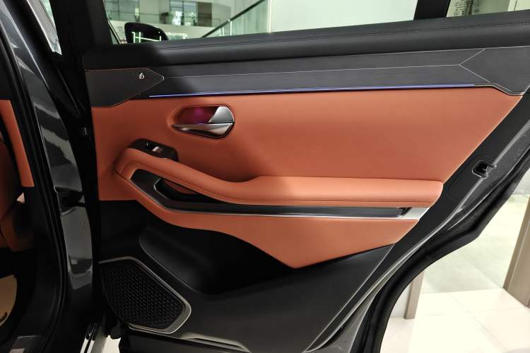 Used BYD Tang L 2025 EV 600KM All-Wheel-Drive LiDAR Flagship Model