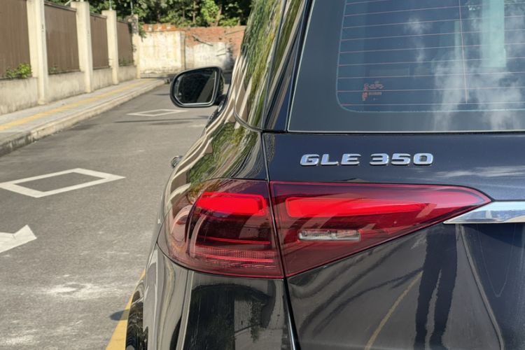 Used Mercedes-Benz GLE 2025 GLE 350 4MATIC Stylish Model
