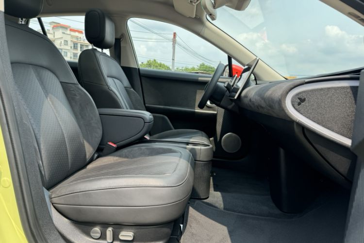 Used firefly 2025 Illuminated Edition
