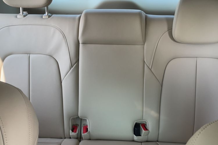 Used Buick GL8 2022 ES Landtrek 653T Luxury Edition