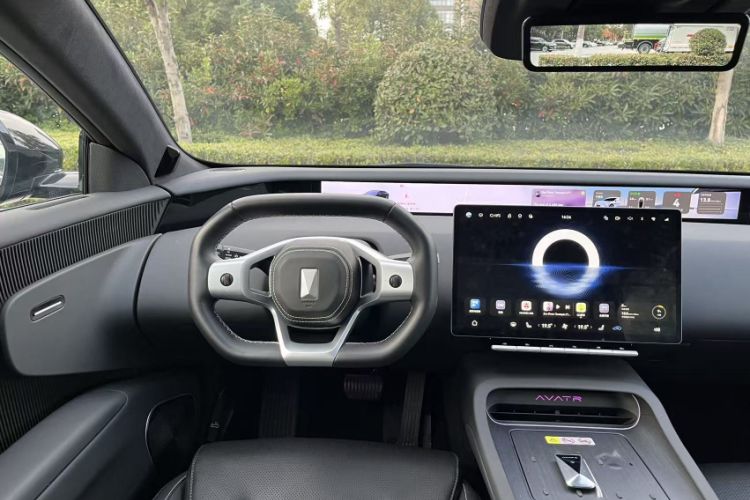 Used Avatr 12 2025 Ultra Extended-Range Edition