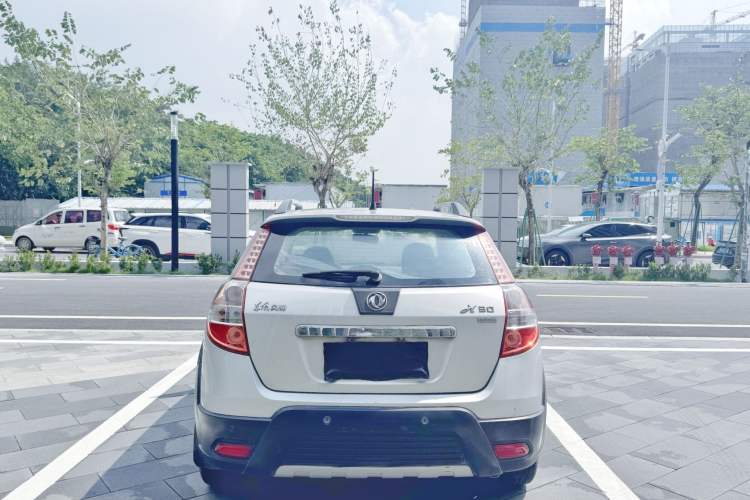 Used Dongfeng Aeolus H30 2014 CROSS 1.5L Automatic Luxury Model
