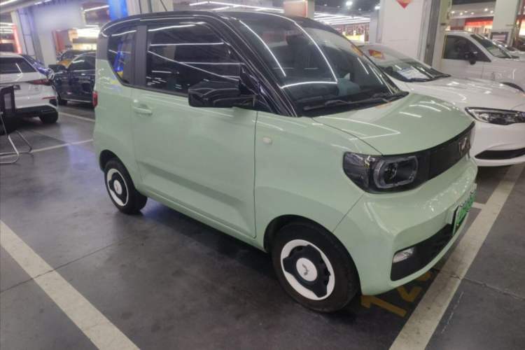 Used Wuling Hongguang MINIEV 2021 Macaron Premium Model – Lithium Iron Phosphate
