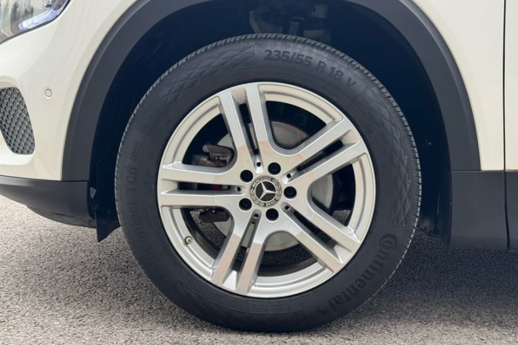 Used Mercedes-Benz GLB 2020 Updated GLB 200 Dynamic Edition Exterior 8