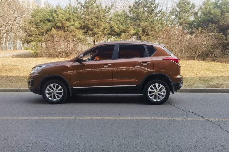 Used BAIC Senova X35 2016 1.5L Manual Elite Edition