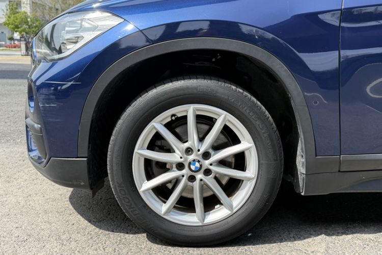 Used BMW X1 2019 sDrive18Li Fashion Model Exterior 11