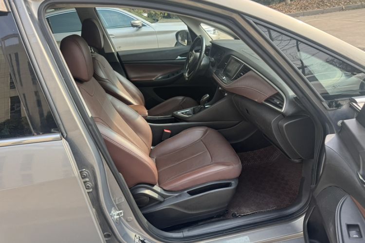 Used Buick GL6 2018 18T 6-Seater Prestige Model
